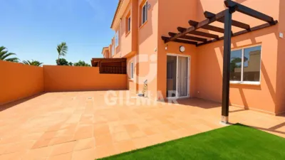 Semi-detached villa on Avenida Arenita photo 5