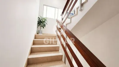Piso en calle de Alemania photo 23