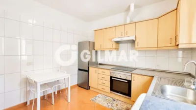 Semi-detached chalet on Calle Andorra photo 9