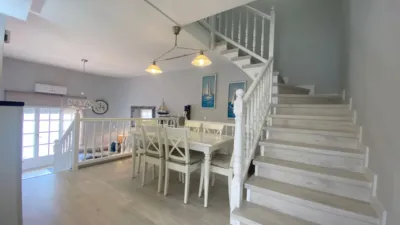 Casa pareada en Carrer de la Cerdanya photo 4