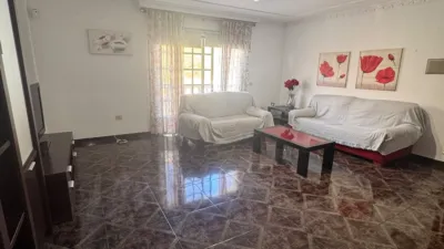Apartment on Avenida de La Iglesia photo 9
