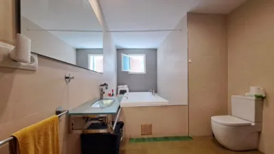 Apartment on Carrer de Pau Piferrer photo 28