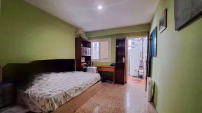 Apartment on Carrer de Pau Piferrer photo 26