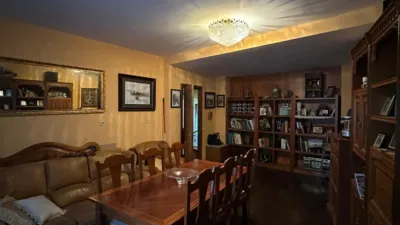 Casa en venta en Travesía Fuente, Albelda de Iregua de 200.000 €