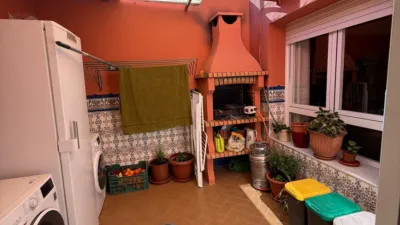 Semi-detached chalet on Calle de Baco photo 21