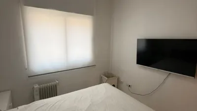 Attic flat on Calle de Murillo photo 18