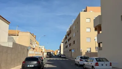 Top-floor apartment on Calle Antonio Pintor photo 41