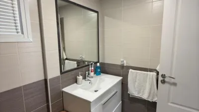 Top-floor apartment on Calle Antonio Pintor photo 28