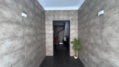 Flat on Calle Antonio Maura photo 27