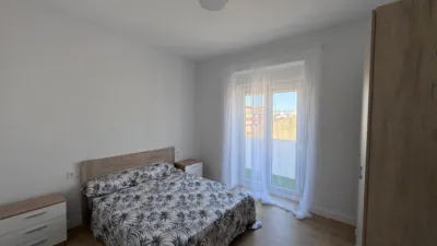Flat on Calle Antonio Maura photo 8