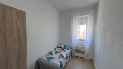 Flat on Calle Antonio Maura photo 5