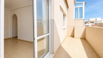 Piso – Torrevieja - Vista 2
