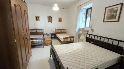 Casa en venta en Calle Plaza, 49, cerca de Calle Salsipuedes, Garrovillas de Alconétar de 39.900 €