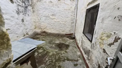 Casa en venta en Calle Alcazar, 5, Brozas de 39.900 €