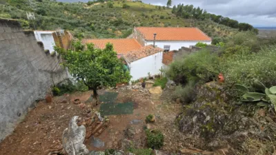 Casa en venta en Calle Virgen, 67, cerca de Camino del Pantano, Aliseda de 59.900 €