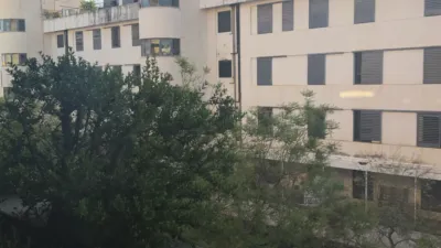 Piso en alquiler en Calle de Fuenteovejuna, La Florida-Huerta del Pilar (Distrito Nervión. Sevilla Capital) de 1.500 €<span>/mes</span>