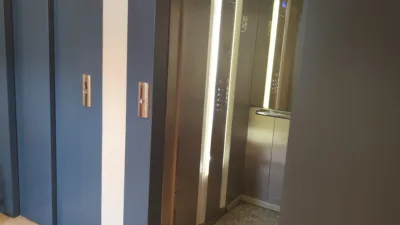 Piso en alquiler en Calle de Fuenteovejuna, La Florida-Huerta del Pilar (Distrito Nervión. Sevilla Capital) de 1.500 €<span>/mes</span>