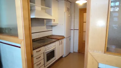 Piso en alquiler en Calle de Fuenteovejuna, La Florida-Huerta del Pilar (Distrito Nervión. Sevilla Capital) de 1.500 €<span>/mes</span>