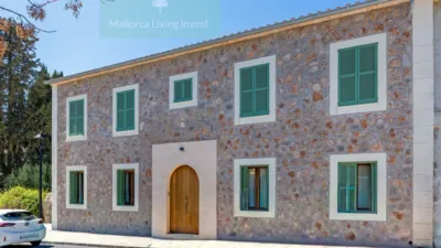 Apartment on Carrer del Pintor Bartomeu Ferràn photo 3