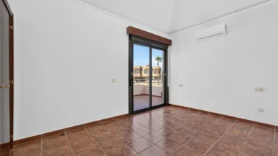 Casa en calle Cano photo 9