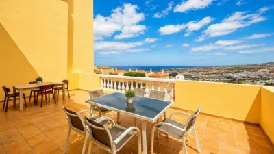 Piso en Costa Adeje photo 4