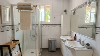 Detached House on Carrer de Castelldefels photo 14