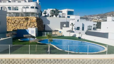 Semi-detached chalet on Avenida Costa Blanca photo 3