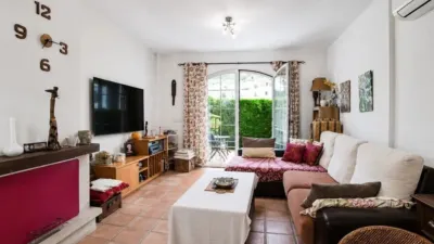 Semi-detached chalet in Carrer Illa Mallorca photo 4