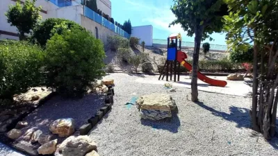 Semi-detached chalet on Carrer Major photo 18