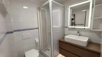 Semi-detached chalet on Carrer Illa Mallorca photo 18