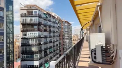 Penthouse on Rambla de Méndez Núñez photo 5
