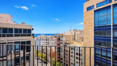 Penthouse on Rambla de Méndez Núñez photo 4