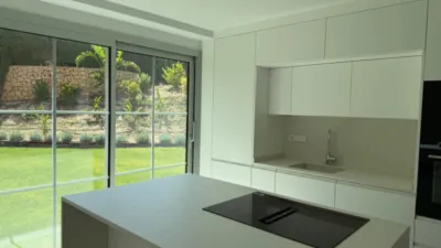 Semi-detached chalet on Carrer Roma photo 9