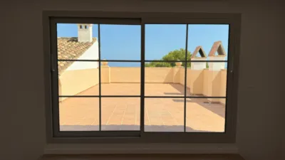 Semi-detached chalet on Carrer Roma photo 15