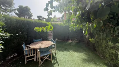 Semi-detached house in Carrer Illa Mallorca photo 3