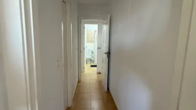 Apartment on President Adolfo Suarez Street photo 27