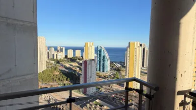 Apartment on President Adolfo Suarez Street photo 5