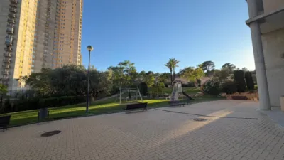 Apartment on President Adolfo Suarez Street photo 33