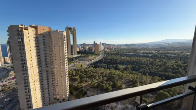 Apartment on President Adolfo Suarez Street photo 50