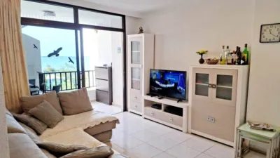 Penthouse on Calle de la Caldera photo 4