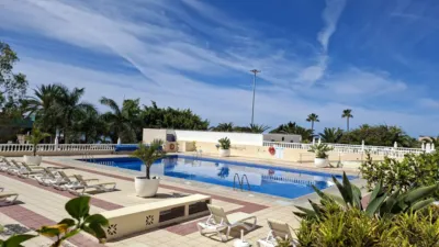 Penthouse on Calle de la Caldera photo 11