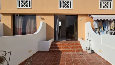 Apartment on Paises Bajos Street photo 3
