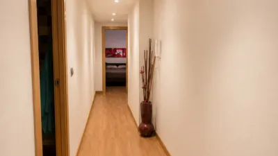 Apartment on Calle del Poeta Antonino Chocomeli photo 9