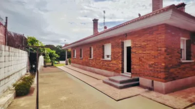 Detached house on Paseo de la Cañada photo 4