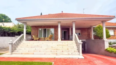 Detached house on Paseo de la Cañada photo 9
