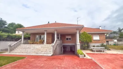 Detached house on Paseo de la Cañada photo 6