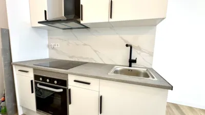 Apartment on Carrer de la Creu dels Molers photo 11