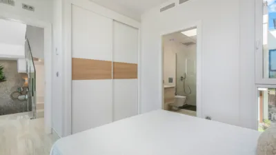 Detached house on Calle Laguna Azul photo 26