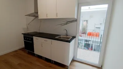 Apartment on Calle del Poeta Zorrilla photo 9