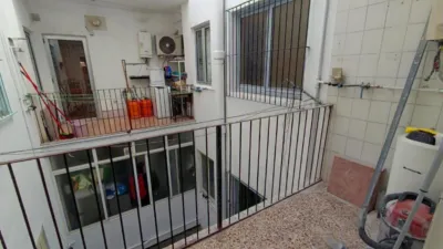 Apartment on Calle del Poeta Zorrilla photo 12